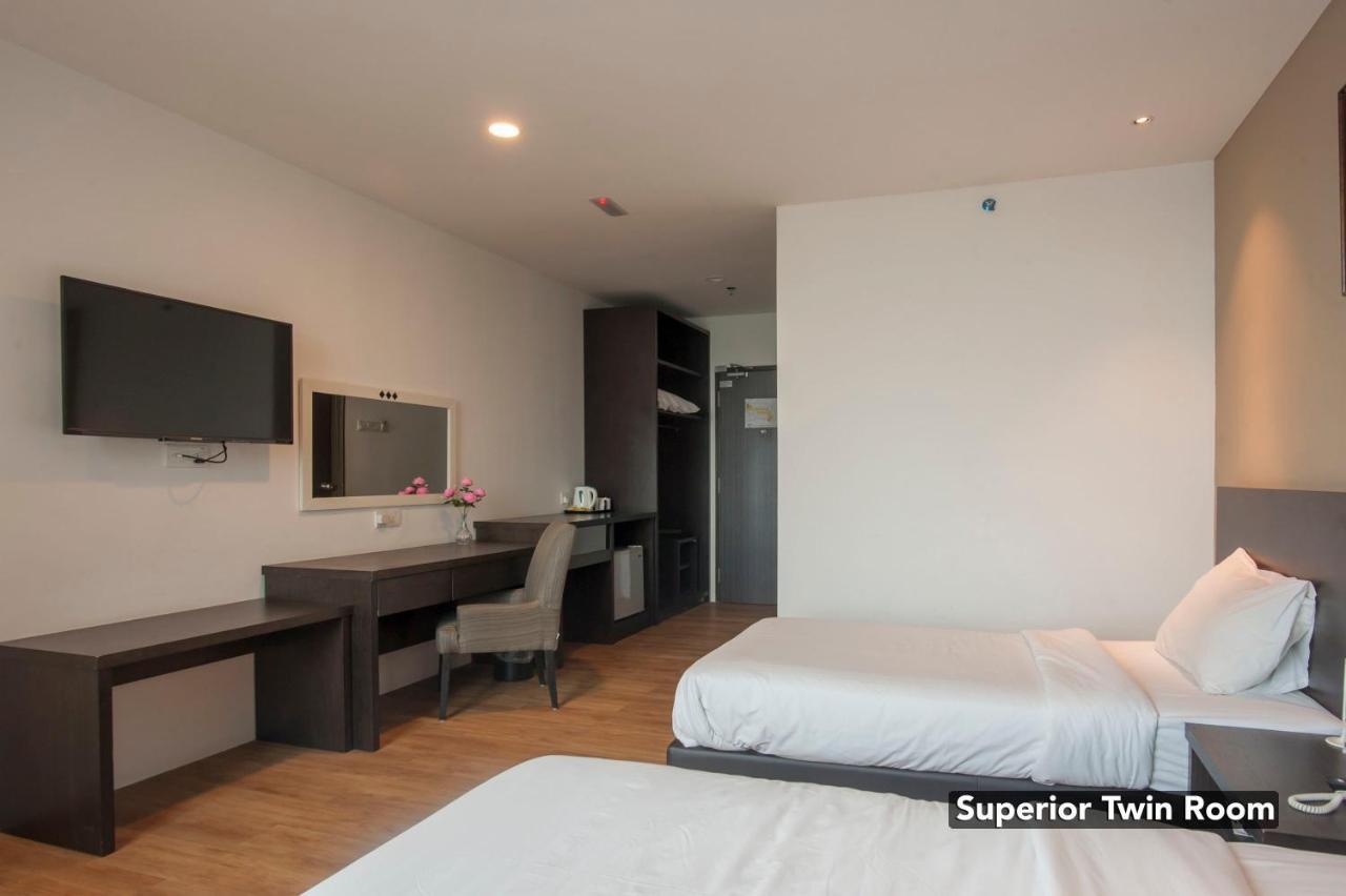 Summit Signature Hotel Oug Kl Kuala Lumpur Extérieur photo