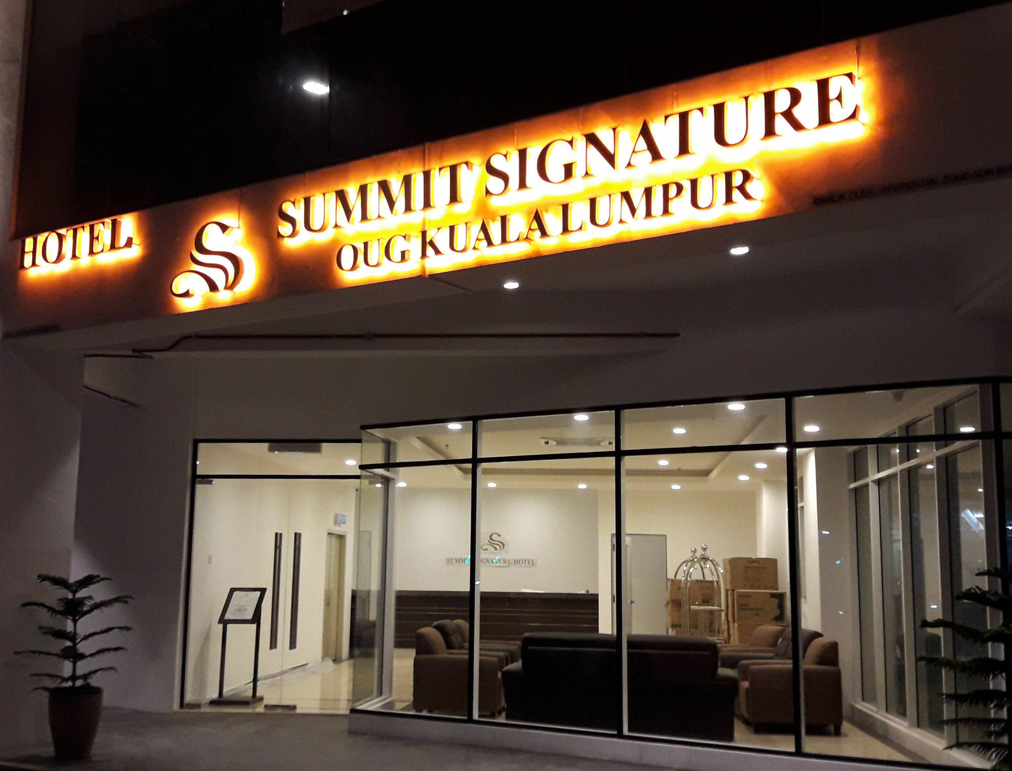 Summit Signature Hotel Oug Kl Kuala Lumpur Extérieur photo